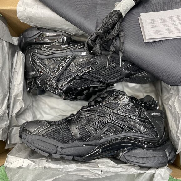 Balenciaga Runners Black Mesh - Picture 1 of 6